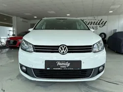 Weiß Gebraucht 2014 VW Touran Cup Van / Kleinbus | 8.999 € (Fairer Preis)