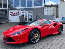 Corso rossa Gebraucht 2022 Ferrari F8 Cabrio | 348.000 € (Fairer Preis)
