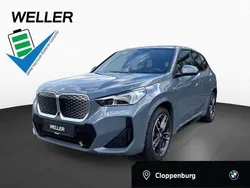 Storm bay metallic (grau) Gebraucht 2024 BMW iX1 M Sport SUV | 49.490 € (Teuer)