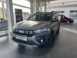 Schiefergrau metallic Gebraucht 2024 Dacia Jogger Extreme Van / Kleinbus | 24.390 € (Superpreis)