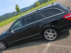 Schwarz Gebraucht 2011 Mercedes E350 Kombi | 12.400 € (Fairer Preis)