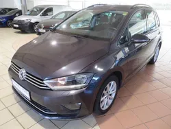 Grau Gebraucht 2016 VW Golf Sportsvan LOUNGE Van / Kleinbus | 13.745 € (Fairer Preis)