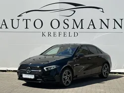 Schwarz Gebraucht 2022 Mercedes A250 AMG line Limousine | 28.950 € (Fairer Preis)