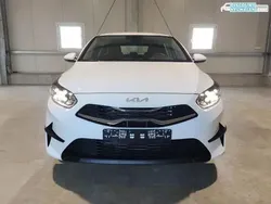 Casaweiß Neu 2024 Kia Ceed Limousine | 18.890 € (Superpreis)