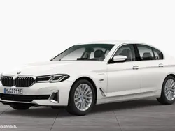 Weiß Gebraucht 2022 BMW 530e Limousine | 39.990 € (Fairer Preis)