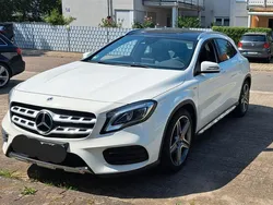 Weiß Gebraucht 2018 Mercedes GLA200 Edition SUV | 23.499 € (Etwas zu teuer)