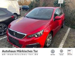 Rot Gebraucht 2019 Peugeot 308 Allure Limousine | 14.490 € (Fairer Preis)