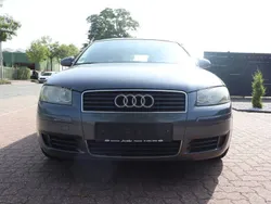 Grau Gebraucht 2004 Audi A3 Limousine | 2.250 € (Fairer Preis)
