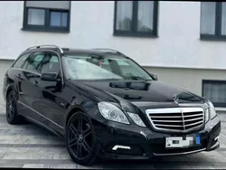 Schwarz Gebraucht 2010 Mercedes E300 Avantgarde Kombi | 9.200 € (Fairer Preis)