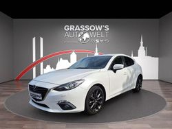 Weiß Gebraucht 2016 Mazda 3 Nakama Limousine | 13.990 € (Fairer Preis)