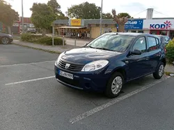 Blau Gebraucht 2009 Dacia Sandero Kleinwagen | 2.350 €