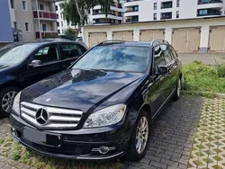 Schwarz Gebraucht 2010 Mercedes C200 Kombi | 13.000 €