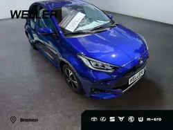 Juniper blue metallic Neu 2025 Toyota Yaris Hybrid Kleinwagen | 27.990 € (Etwas zu teuer)