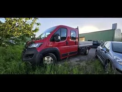Rot Gebraucht 2018 Fiat Ducato Van | 9.990 € (Etwas zu teuer)