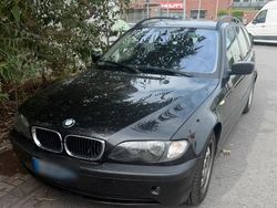 Schwarz Gebraucht 2005 BMW 320 Kombi | 2.500 € (Etwas zu teuer)