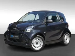 Schwarz Gebraucht 2022 Smart ForTwo Electric Drive Coupé | 8.590 € (Superpreis)