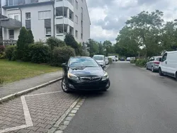Schwarz Gebraucht 2012 Opel Astra Edition Kombi | 4.689 € (Fairer Preis)