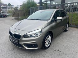 Silber Gebraucht 2015 BMW 220 Active Tourer Basis Van / Kleinbus | 9.950 € (Guter Preis)