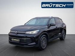 Deep black perleffekt metallic Gebraucht 2025 VW Tiguan Life SUV | 33.480 € (Fairer Preis)