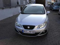 Eissilber Gebraucht 2012 Seat Ibiza Style Limousine | 5.800 € (Fairer Preis)