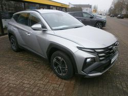 Silber Gebraucht 2024 Hyundai Tucson SUV | 27.990 € (Fairer Preis)