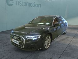 Grau Gebraucht 2023 Audi A8L Limousine | 80.984 € (Etwas zu teuer)