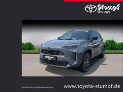 Grau Gebraucht 2025 Toyota Yaris Cross Premium SUV | 37.690 € (Teuer)