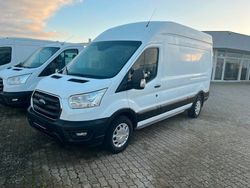 Weiß Gebraucht 2019 Ford Transit Trend Limousine | 22.700 € (Etwas zu teuer)