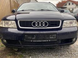 Blau Gebraucht 2001 Audi A4 Kombi | 890 € (Guter Preis)