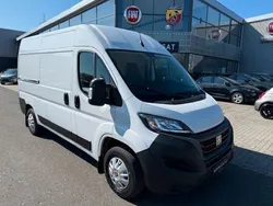 Weiß Gebraucht 2023 Fiat Ducato 33 Van | 28.990 € (Superpreis)