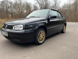 Schwarz Gebraucht 2000 VW Golf Cabriolet Cabrio | 3.800 € (Etwas zu teuer)