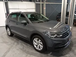 Grau Gebraucht 2022 VW Tiguan Active SUV | 29.770 € (Superpreis)
