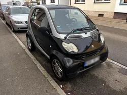 Schwarz Gebraucht 2002 Smart ForTwo Coupé Kleinwagen | 1.100 €