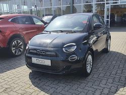 Schwarz Gebraucht 2022 Fiat 500e Action Kleinwagen | 12.990 € (Guter Preis)
