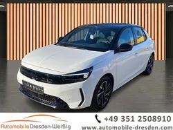 Weiß Gebraucht 2024 Opel Corsa GS Line Limousine | 15.880 € (Guter Preis)