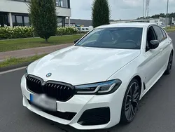 Weiß Gebraucht 2022 BMW 530 Limousine | 42.999 €
