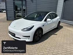 Weiß Gebraucht 2021 Tesla Model 3 Limousine | 24.000 € (Fairer Preis)