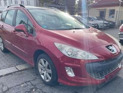 Rot Gebraucht 2009 Peugeot 308 Kombi | 1.499 € (Superpreis)