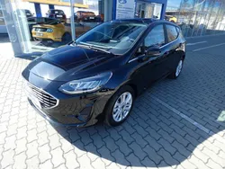 Schwarz (agate black) Gebraucht 2023 Ford Fiesta Titanium Kleinwagen | 19.990 € (Fairer Preis)