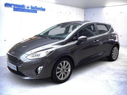 Grau Gebraucht 2020 Ford Fiesta Titanium Kleinwagen | 14.480 € (Fairer Preis)