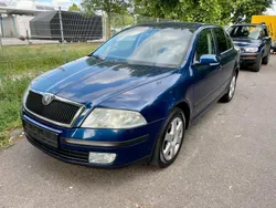 Blau Gebraucht 2006 Skoda Octavia Limousine | 3.350 € (Guter Preis)