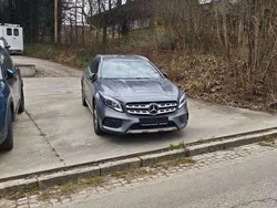 Mountaingrau Gebraucht 2019 Mercedes GLA250 AMG line SUV | 23.000 € (Fairer Preis)