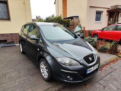 Schwarz Gebraucht 2010 Seat Altea XL Reference Van / Kleinbus | 4.000 € (Fairer Preis)