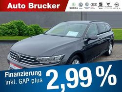 Grau Gebraucht 2021 VW Passat Business Kombi | 24.870 € (Fairer Preis)