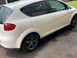 Weiß Gebraucht 2015 Seat Altea Van / Kleinbus | 6.600 € (Fairer Preis)