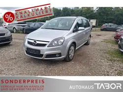 Starsilber/silver iii Gebraucht 2005 Opel Zafira Edition Van / Kleinbus | 2.985 € (Guter Preis)
