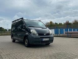 Schwarz Gebraucht 2003 Renault Traffic Van / Kleinbus | 3.499 €