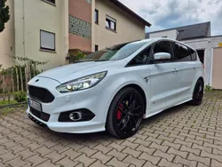 Weiß Gebraucht 2019 Ford S-MAX ST-Line Van / Kleinbus | 26.499 € (Fairer Preis)