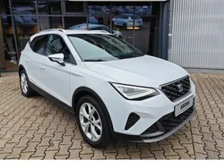 Weiß Gebraucht 2023 Seat Arona FR SUV | 17.990 € (Guter Preis)