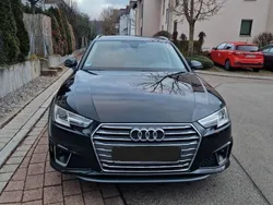 Schwarz Gebraucht 2019 Audi A4 Design Kombi | 19.000 € (Fairer Preis)